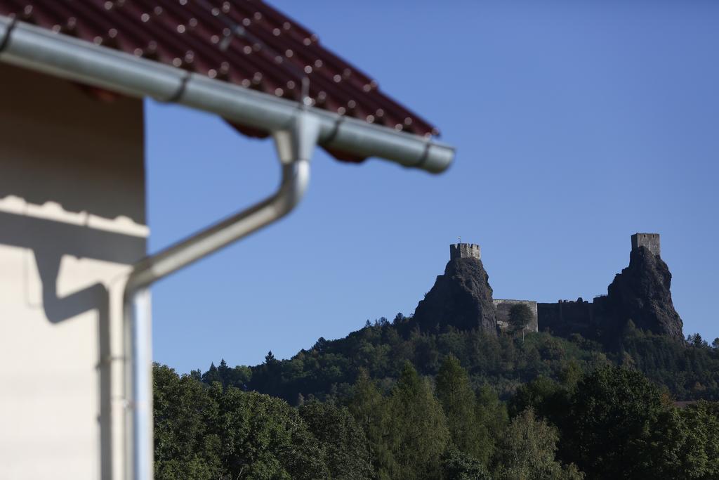 Penzion Recall Otel Troskovice Dış mekan fotoğraf